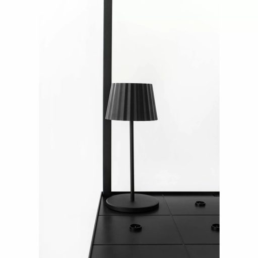 BLACK– VERLO töltőállomás 6 lámpa számára